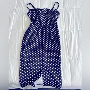 Pinup Bettie Paige pencil dress. Rouched front, slit in back. Navy blue.